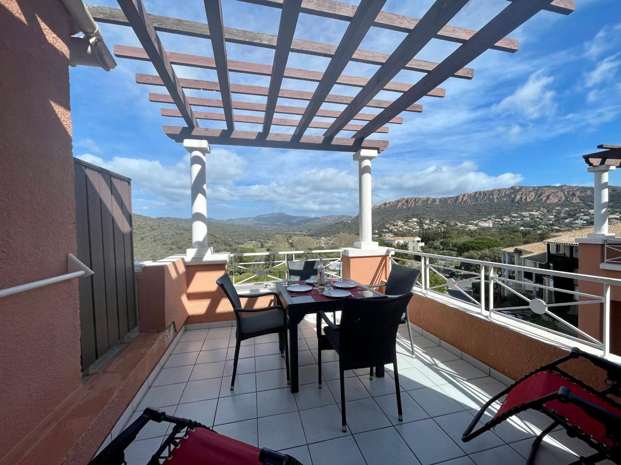 Appartement Cap Esterel 4/5 Personnes Saint-Raphael  Bagian luar foto