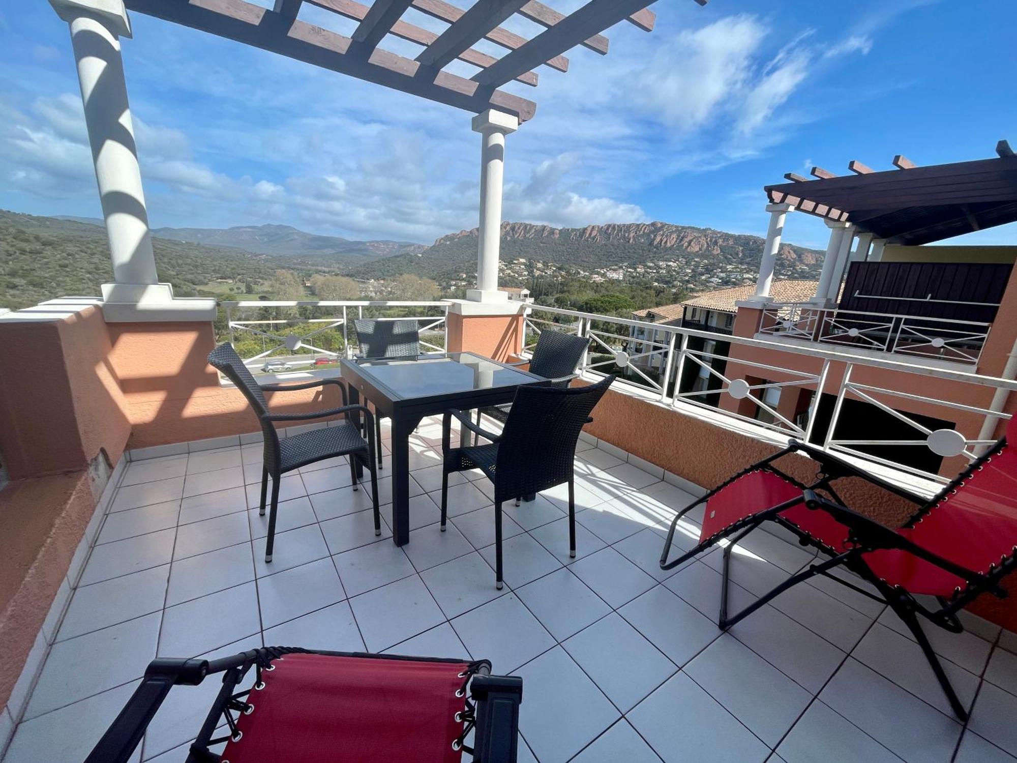 Appartement Cap Esterel 4/5 Personnes Saint-Raphael  Bagian luar foto